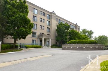 Park Lincoln building in Skokie, IL