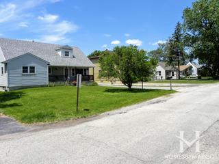 Westdale Gardens subdivision in Elmhurst, IL