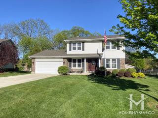 Williamsburg Woods subdivision in Bartlett, IL