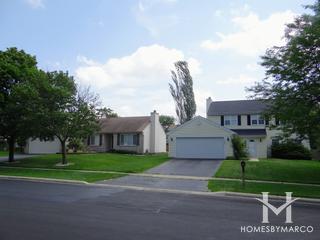 Pine Ridge Of North Hill subdivision in Carol Stream, IL