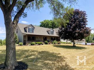 Pistakee Hills subdivision in McHenry, IL