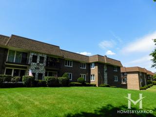 Chelsey Square building in Park Ridge, IL