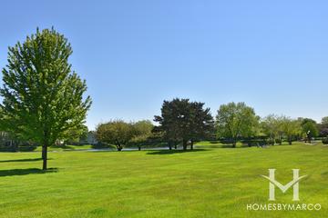 Bar Harbour building in Schaumburg, IL