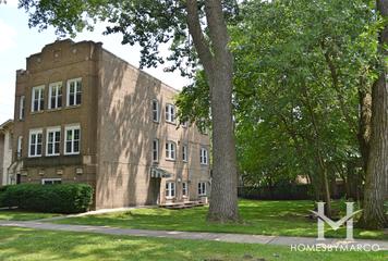 Kenton Crossing subdivision in Skokie, IL