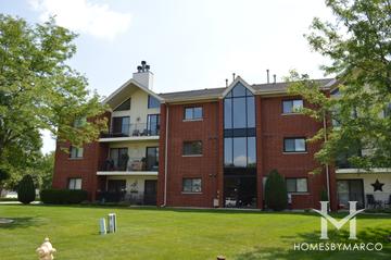 Photos of Hamilton Hills subdivision in Tinley Park, IL