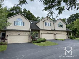 Villas on the Pond subdivision in Roselle, IL