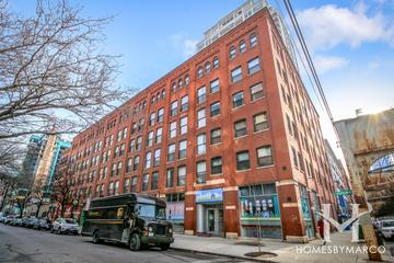 Huron Street Lofts building in the River North neighborhood of Chicago, IL