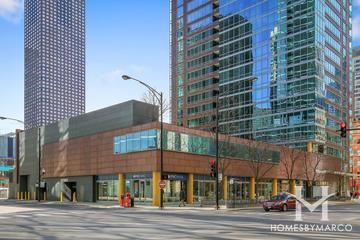 Parkview Condominiums building in the Streeterville neighborhood of Chicago, IL