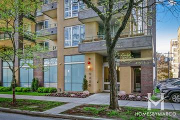 5430 N. Sheridan building in the Edgewater neighborhood of Chicago, IL