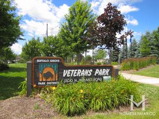 Whispering Lake Estates subdivision in Buffalo Grove, IL