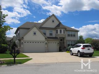 Whispering Lake Estates subdivision in Buffalo Grove, IL