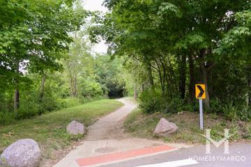 Edgebrook Downs subdivision in Long Grove, IL