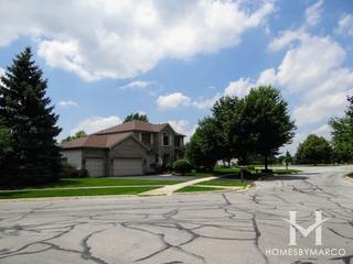 Jason Court subdivision in Carol Stream, IL