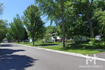 Valley Park subdivision in Libertyville, IL