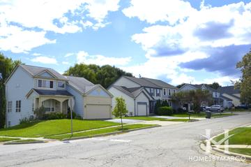 Cambridge at Victoria subdivision in Mundelein, IL