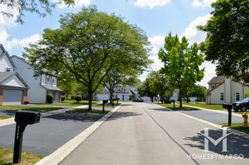 Beverly Glen subdivision in Downers Grove, IL