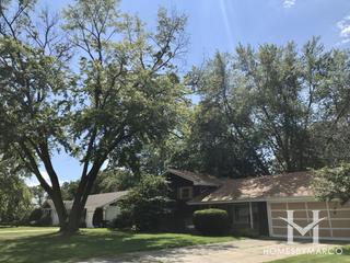 Oak Creek West subdivision in Aurora, IL