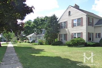 Paddocks subdivision in Crystal Lake, IL