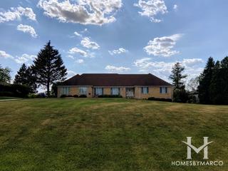 Lakeview Highlands subdivision in Hawthorn Woods, IL