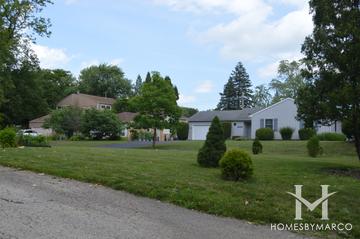 Briargate Villas subdivision in Highland Park, IL