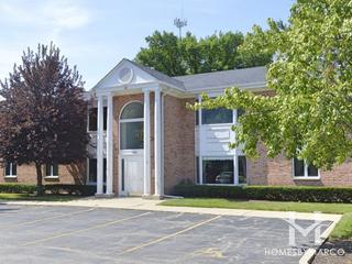 Adler Park Manor building in Libertyville, IL