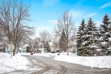 Fairway Ridge subdivision in Gurnee, IL