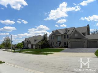 Fairway View Estates subdivision in Algonquin, IL
