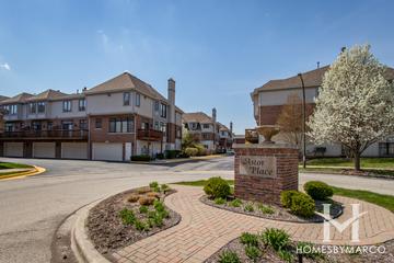 Astor Place subdivision in Naperville, IL
