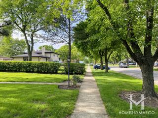 Rosewood subdivision in Darien, IL