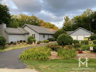 Weldwood Oaks subdivision in Elgin, IL