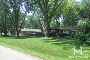 Edgewood Acres subdivision in Crystal Lake, IL
