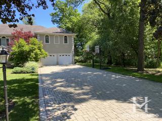 Photos of Virginia Woods subdivision in Glenview, IL