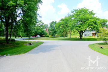 Lasavanne subdivision in Long Grove, IL