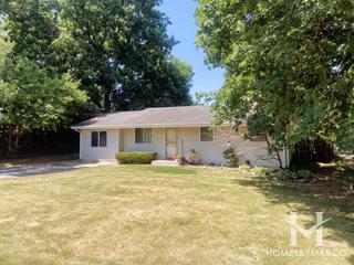 Sunnyside Estates subdivision in McHenry, IL