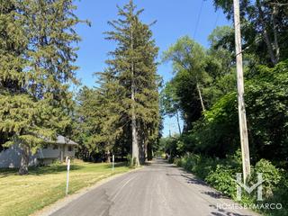 Photos of Maretta Estates subdivision in McHenry, IL