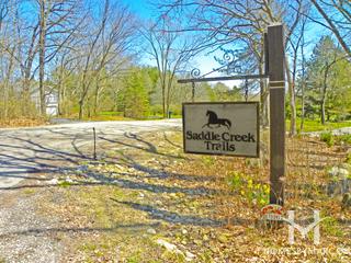 Photos of Saddle Creek Trails subdivision in McHenry, IL