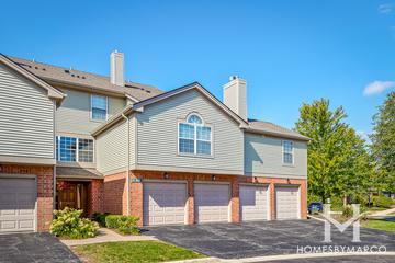 12 Oaks at Schaumburg building in Schaumburg, IL