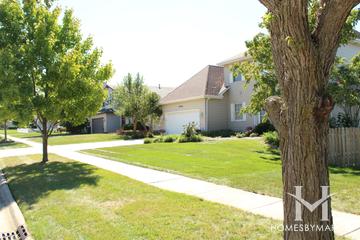 River Oaks South subdivision in Shorewood, IL
