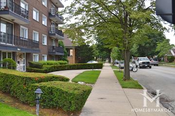 Photos of Morningside Place building in Skokie, IL