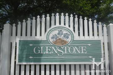Glenstone subdivision in Long Grove, IL
