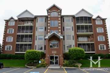 Brookside East building in Tinley Park, IL