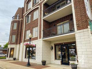 Richmond Station subdivision in Westmont, IL