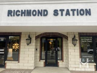 Richmond Station subdivision in Westmont, IL