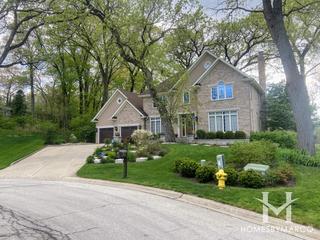 Starcliff subdivision in Winfield, IL