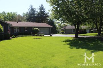 Creek View Manor subdivision in Aurora, IL