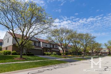 Fairways of Hobson Creek subdivision in Naperville, IL