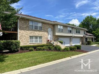 Kensington Court subdivision in Naperville, IL