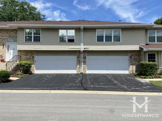 Kensington Court subdivision in Naperville, IL