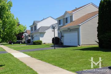 Golden Oaks subdivision in Aurora, IL