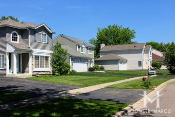 Golden Oaks subdivision in Aurora, IL